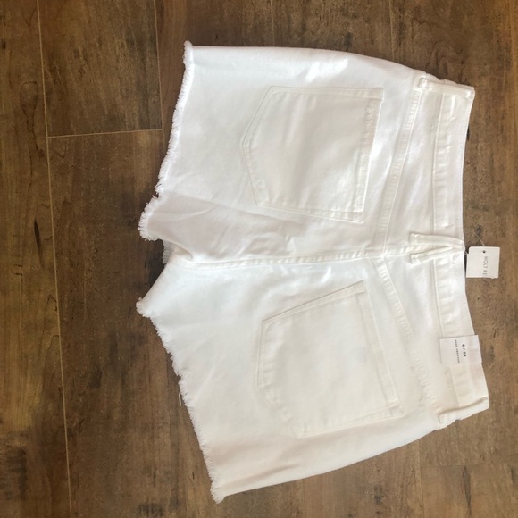 ***nwt*** GOOD AMERICAN Good '90s Denim Shorts - Picture 13 of 13